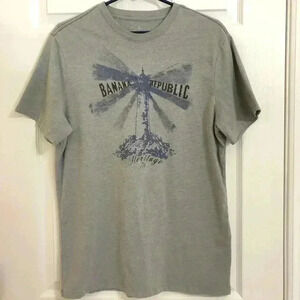 Banana Republic Grey Graphic Tee  NWOT Size Medium